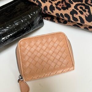 Bottega Veneta Intrecciato Weave Leather Compact Wallet
